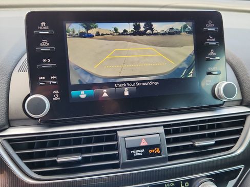 Used 2018 Honda Accord Sport image 22