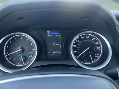 Used 2022 Toyota Camry LE image 22