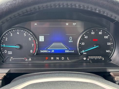 Used 2024 Ford Explorer Limited image 22