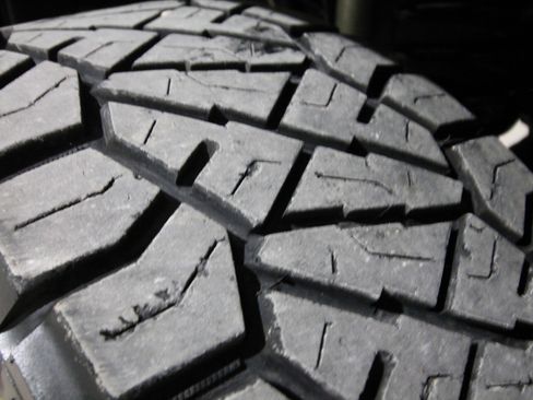 Used 2021 RAM 2500 Laramie w/ Night Edition image 18