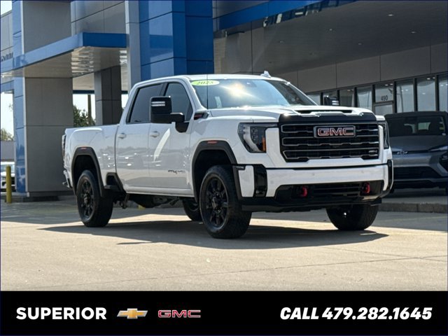 Used 2025 GMC Sierra 2500 AT4 AWD/4WD image 1