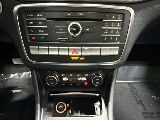 Used 2018 Mercedes-Benz GLA 250 4MATIC image 26