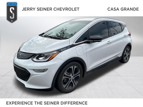 Used 2019 Chevrolet Bolt Premier w/ Infotainment Package FWD image 1