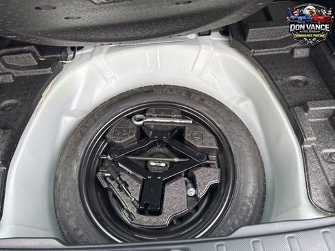 Used 2023 Subaru Forester Limited image 41