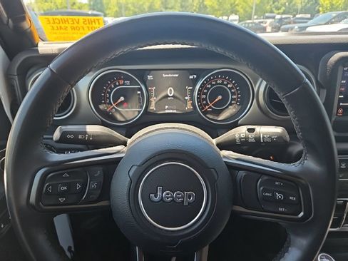Used 2018 Jeep Wrangler Unlimited Sport S AWD/4WD image 17