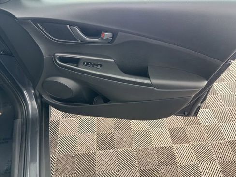 Used 2020 Hyundai Kona SEL image 21