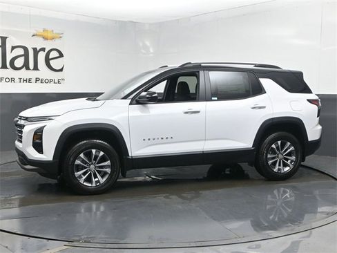 New 2026 Chevrolet Equinox LT w/ LPO, Floor Liner Package image 10