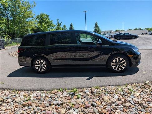 Used 2025 Honda Odyssey EX-L image 6