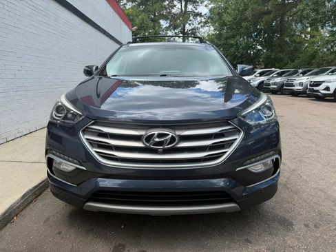 Used 2018 Hyundai Santa Fe Sport FWD image 3