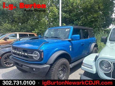 Used 2024 Ford Bronco Outer Banks AWD/4WD image 6