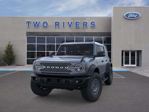 New 2025 Ford Bronco Badlands image 2