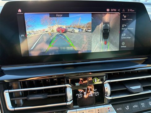 Certified 2022 BMW M8 Competition image 22