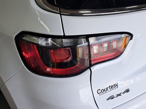 Certified 2024 Jeep Compass Limited AWD/4WD image 34