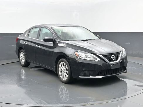 Used 2019 Nissan Sentra SV image 3