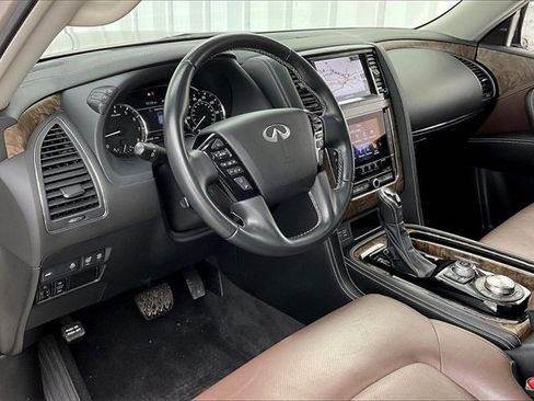 Used 2021 INFINITI QX80 Premium Select w/ All-Season Package image 18