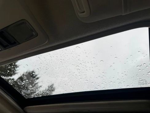 Used 2015 Subaru Crosstrek 2.0i Limited image 11