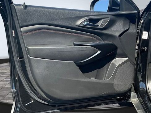 Used 2024 Chevrolet Trax RS w/ Driver Confidence Package image 18