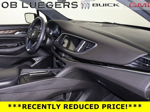 Certified 2023 Buick Enclave Avenir w/ Avenir Technology Package image 22