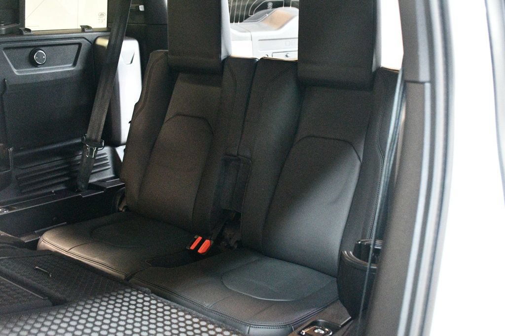 Used 2021 Land Rover Defender 110 X AWD/4WD image 41