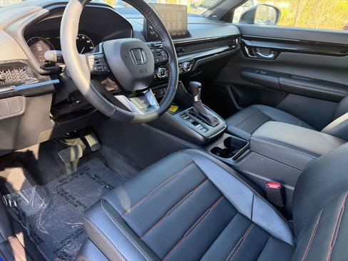 Certified 2025 Honda CR-V Sport Touring image 19