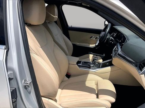 Used 2019 BMW 330i Sedan RWD image 8