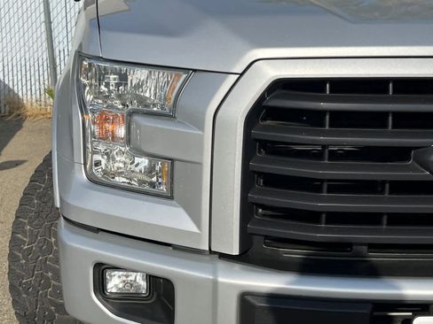 Used 2017 Ford F150 XLT w/ Equipment Group 302A Luxury image 13