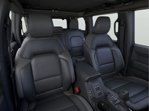 New 2025 Ford Bronco Outer Banks AWD/4WD image 10