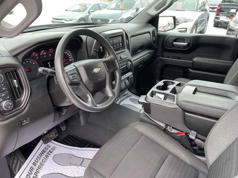 Used 2023 Chevrolet Silverado 1500 Custom image 6
