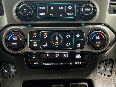 Used 2016 Chevrolet Tahoe LT image 12