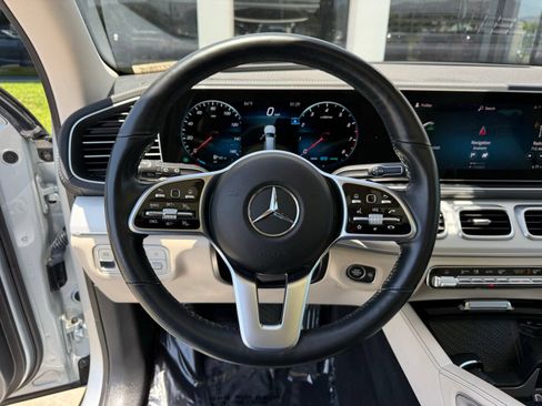 Used 2022 Mercedes-Benz GLS 450 4MATIC w/ Warmth & Comfort Package image 30