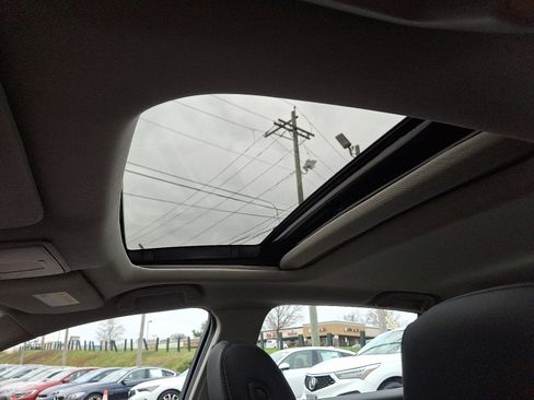 Certified 2022 Acura TLX w/ Technology Package image 14