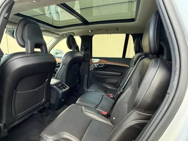 Used 2016 Volvo XC90 T6 Inscription AWD/4WD image 24