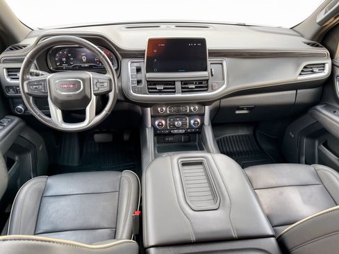 Used 2022 GMC Yukon SLT w/ SLT Premium Package RWD image 17