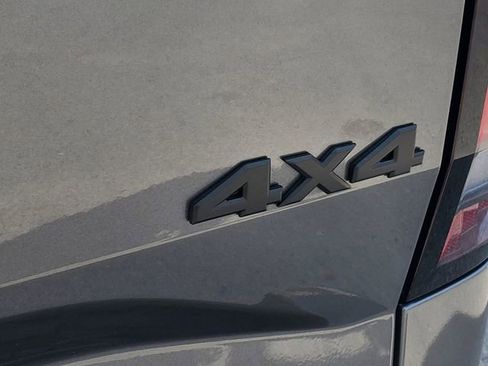 New 2026 Nissan Frontier SV w/ Tow Package image 11