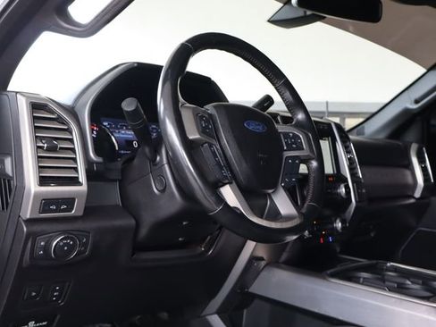 Used 2019 Ford F250 Platinum w/ Platinum Ultimate Package image 17