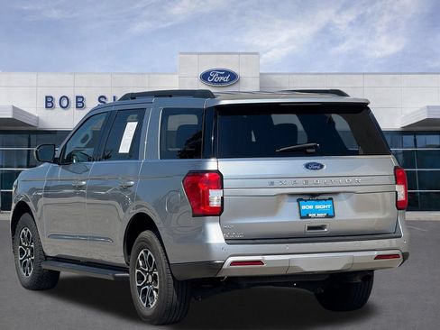 Used 2024 Ford Expedition XLT AWD/4WD image 39