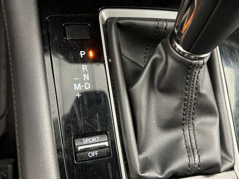 Used 2025 MAZDA MAZDA3 s Sport FWD image 52