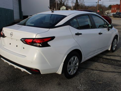 Certified 2024 Nissan Versa S w/ Trunk Package image 6