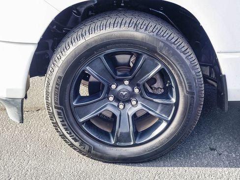 Used 2021 RAM 1500 Big Horn image 8