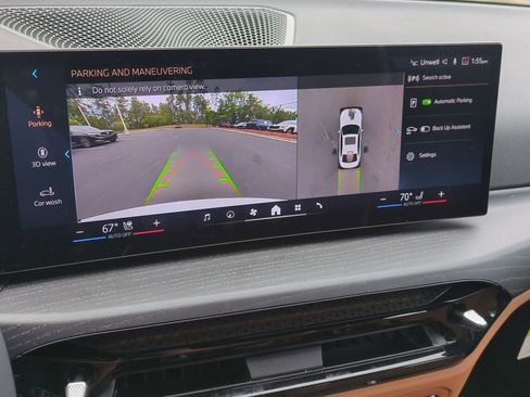 Certified 2026 BMW 330i Sedan w/ Premium Package RWD image 25