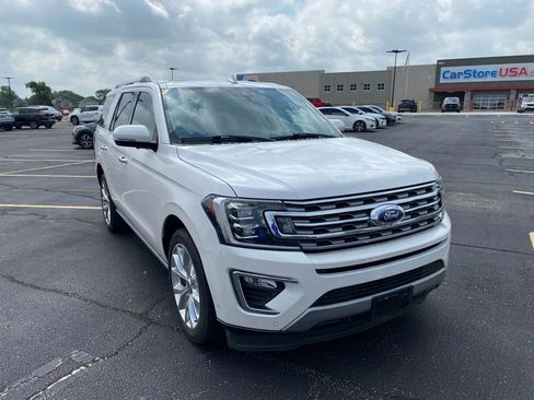 Used 2019 Ford Expedition Limited w/ Equipment Group 302A RWD image 2