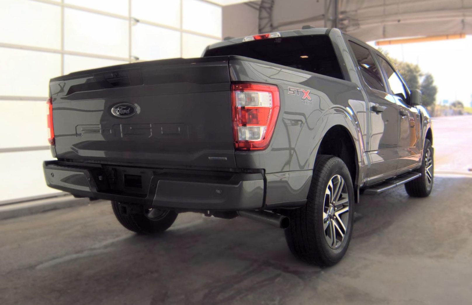 Used 2023 Ford F150 XL w/ STX Appearance Package AWD/4WD image 4