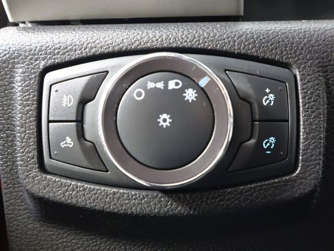 Used 2019 Ford F350 Lariat w/ Lariat Ultimate Package image 10