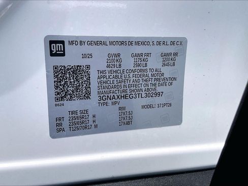 Used 2026 Chevrolet Equinox LT FWD image 32