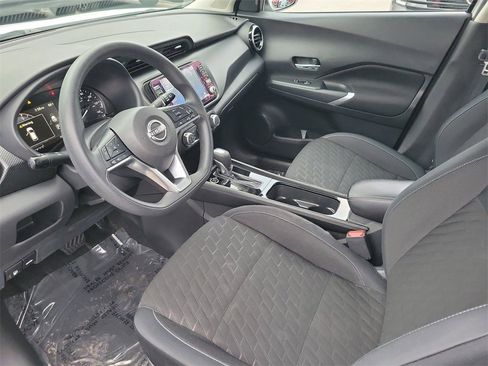 Certified 2023 Nissan Kicks SV image 13