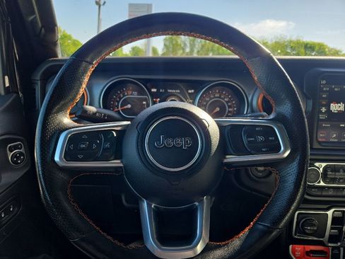 Used 2023 Jeep Gladiator Mojave w/ Cold Weather Group AWD/4WD image 47