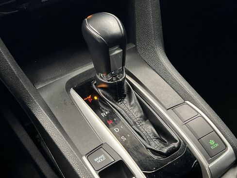 Used 2020 Honda Civic Sport image 19