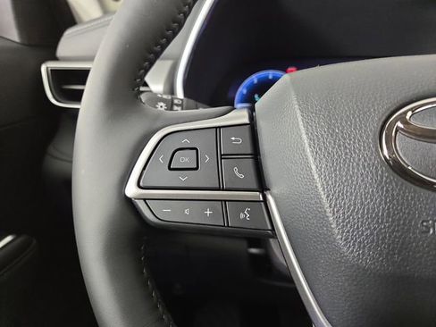 Used 2025 Toyota Highlander Platinum image 23