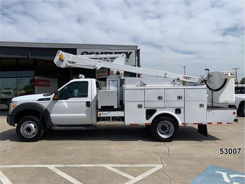 Used 2012 Ford F550 2WD Regular Cab Super Duty w/ PWR Equipment Group image 5