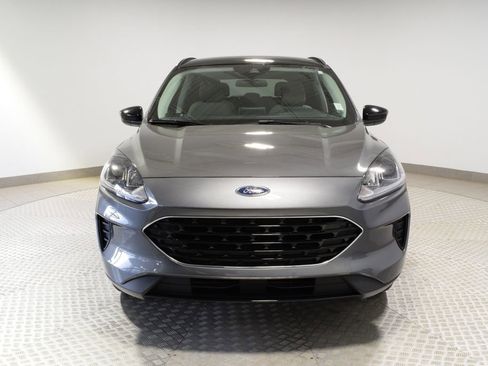 Used 2022 Ford Escape SE w/ SE Sport Appearance Package AWD/4WD image 13